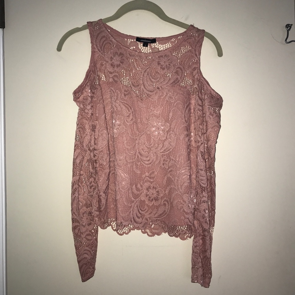 Fashion nova cold shoulder floral lace top